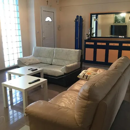 Проживание в семье Haus Soti Переа
